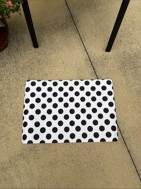 Black & White Polka Dot Non-Skid Rubber Door Mat, 18x30